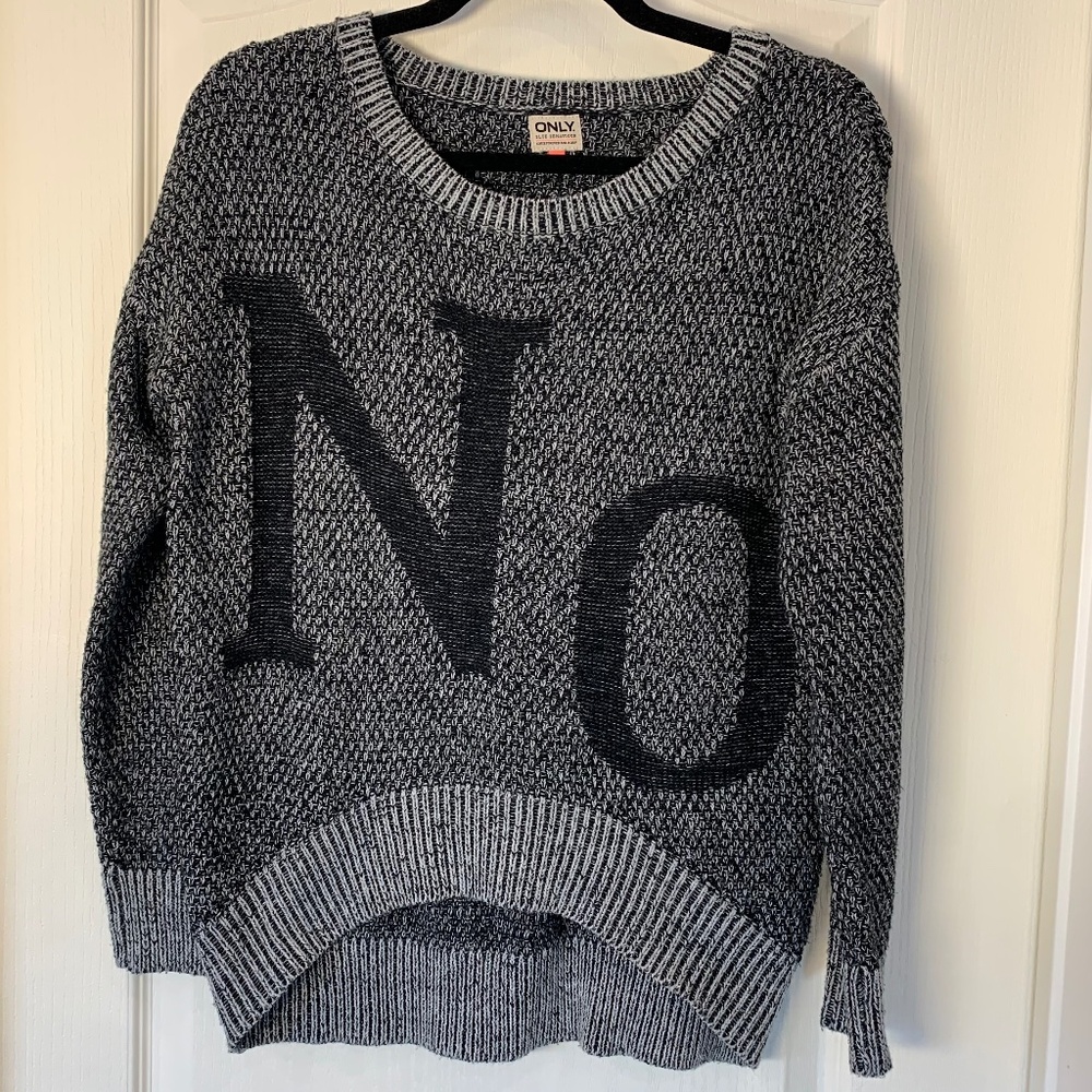 ONLY Blue Behavior Knit Sweater –‎ "NO" Graphic – Cropped Style